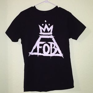 black FALL OUT BOY T-shirt!